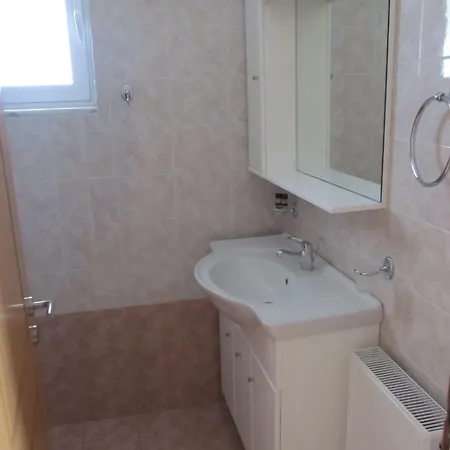 Vasilis Πανσιόν