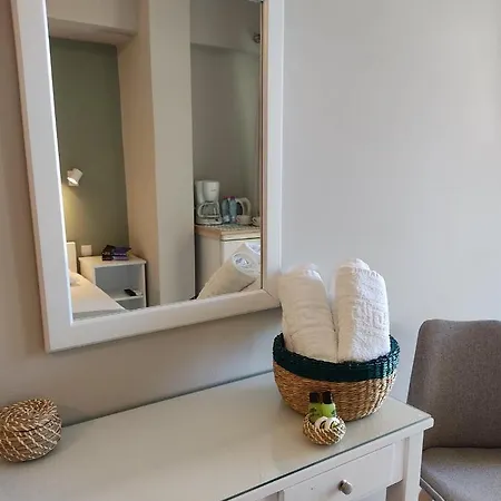 Vasilis Πανσιόν Κιβέρι