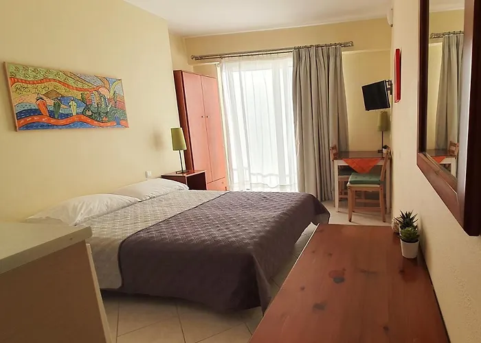 Guest house Vasilis 3*